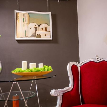 מונטסקליוזו Casa Nera Guesthouse מראה חיצוני תמונה