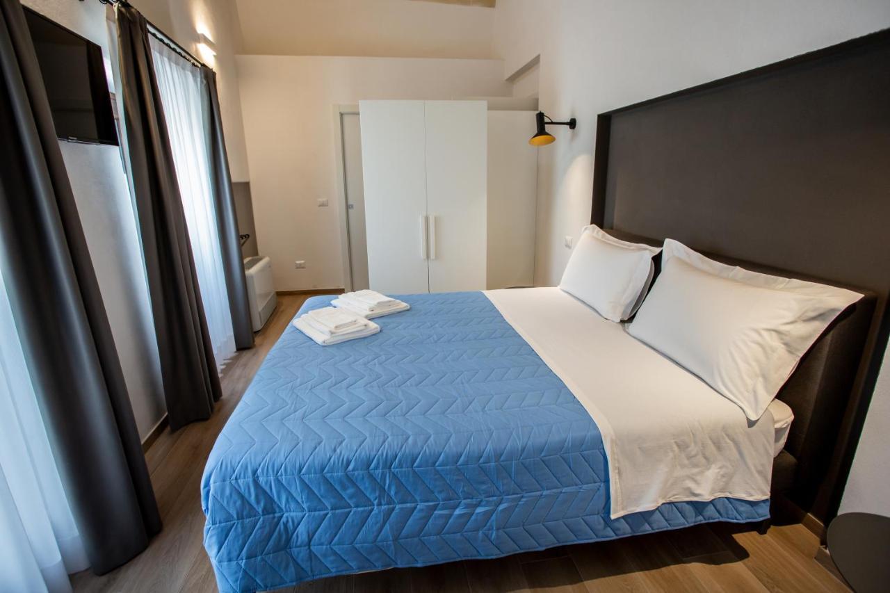 מונטסקליוזו Casa Nera Guesthouse מראה חיצוני תמונה
