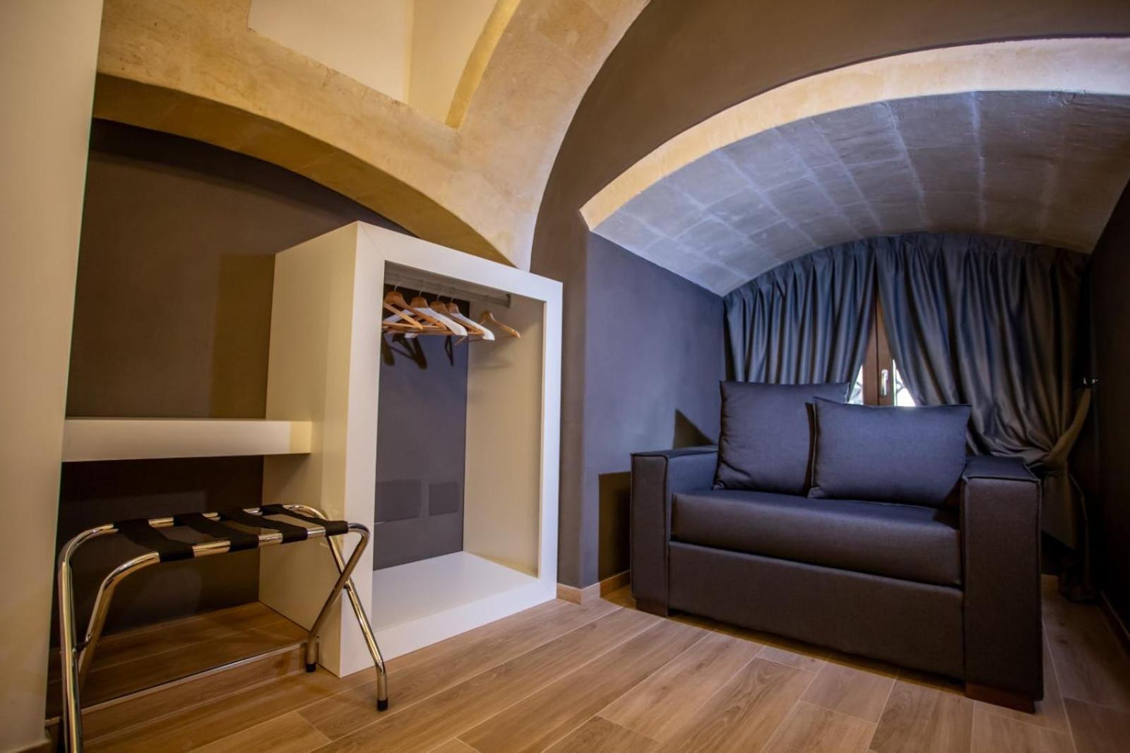 מונטסקליוזו Casa Nera Guesthouse מראה חיצוני תמונה