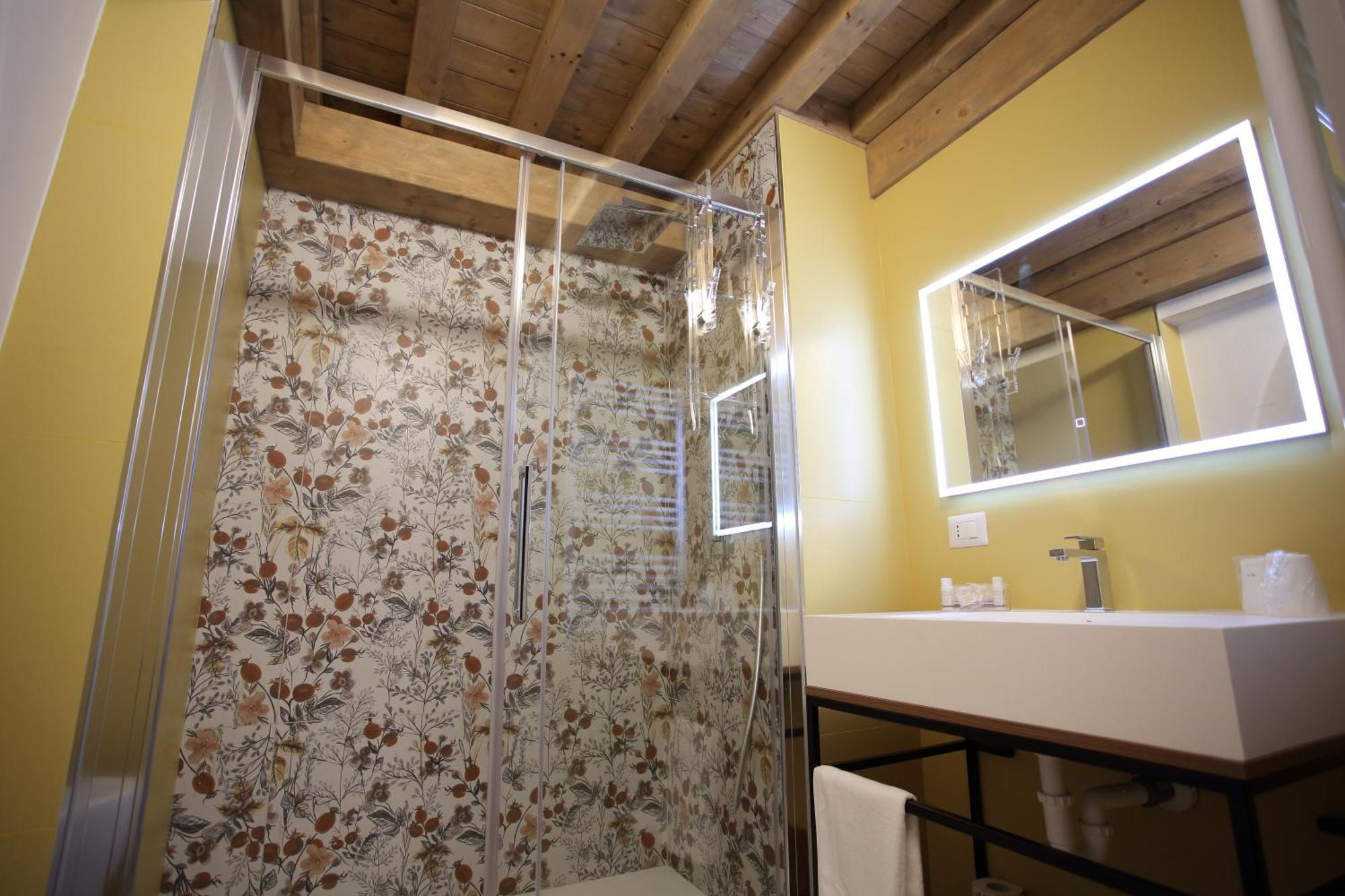 מונטסקליוזו Casa Nera Guesthouse מראה חיצוני תמונה